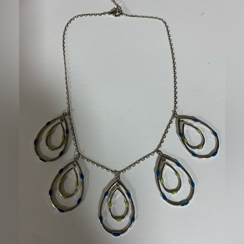 Elegant Silver and Blue Teardrop Necklace